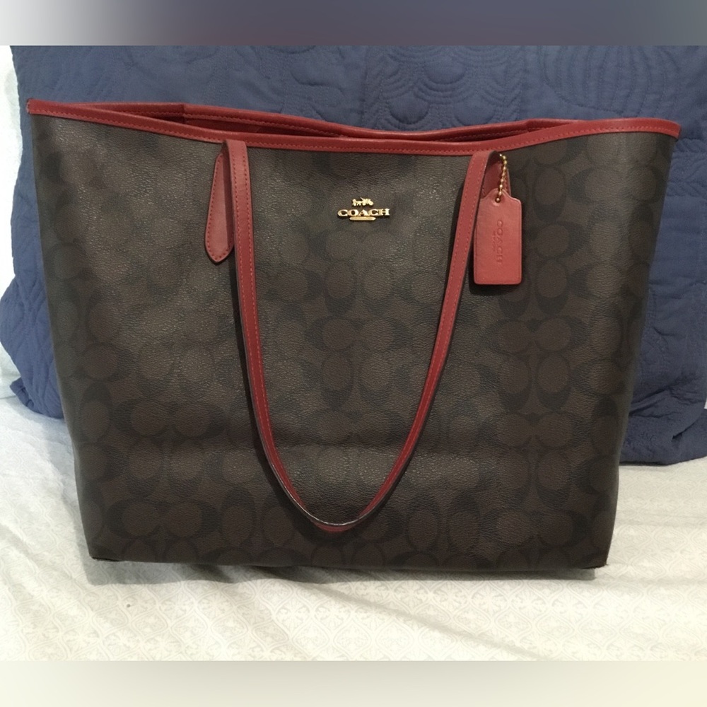 Authentic Coach Tote handbag